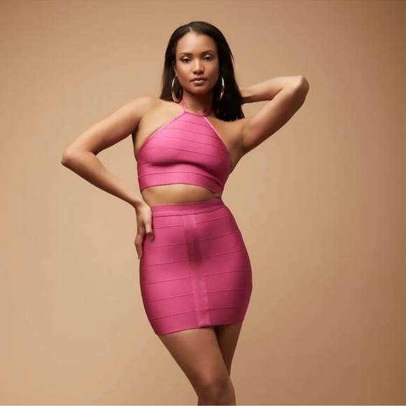 HERVE LEGER x FOREVER 21 | Bandage Knit Halter Crop Top in Pink - Picture 5 of 6